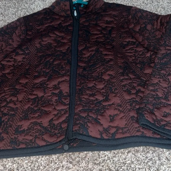 NWOT lululemon textured sweater jacket - Picture 3 of 5